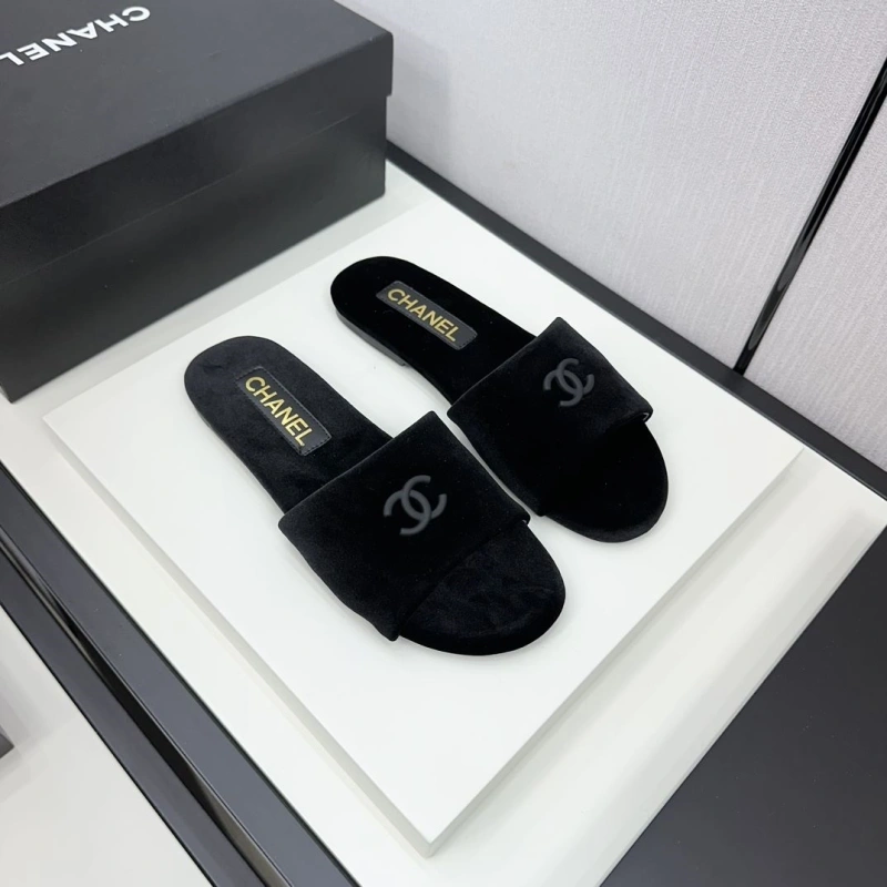 Chxnxl Slippers Sophisticated 132452