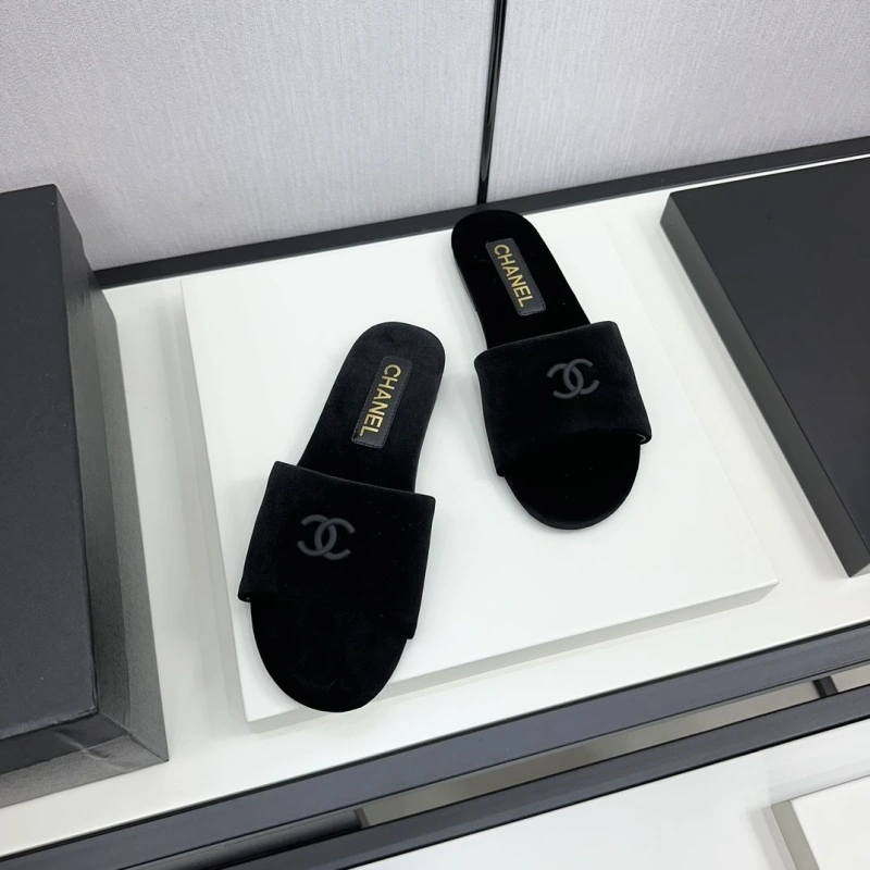 Chxnxl Slippers Sophisticated 132452