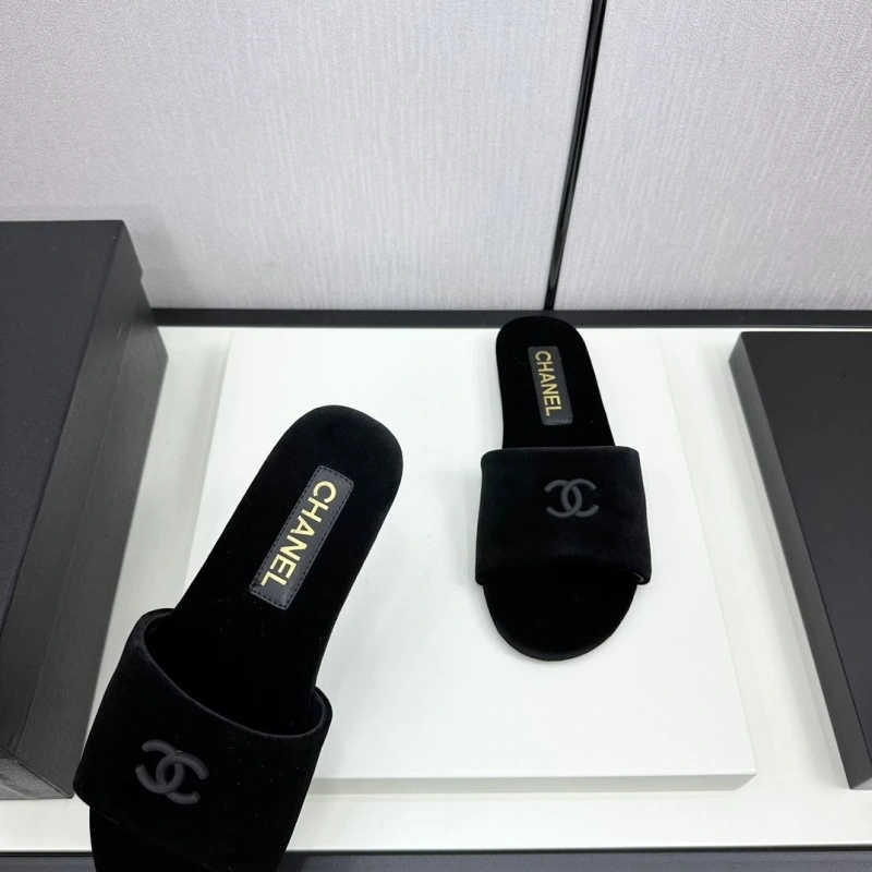 Chxnxl Slippers Sophisticated 132452
