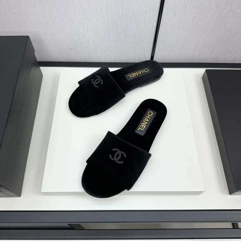Chxnxl Slippers Sophisticated 132452