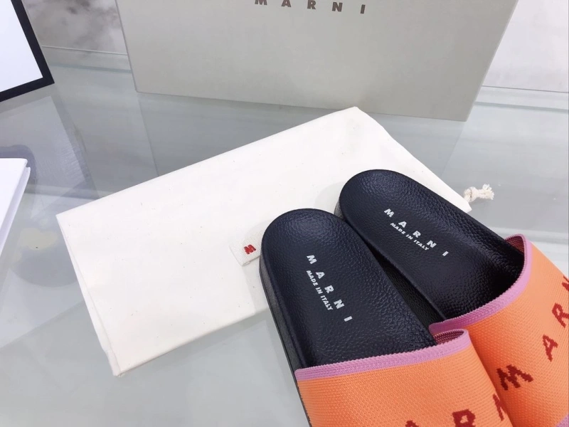 SportInspired Othxr Slippers 216604