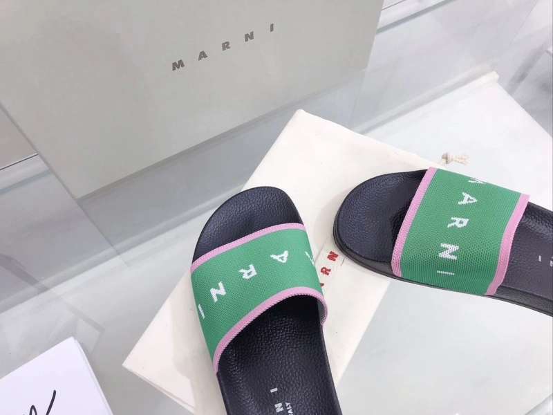 Fashionable Othxr Slippers 216605