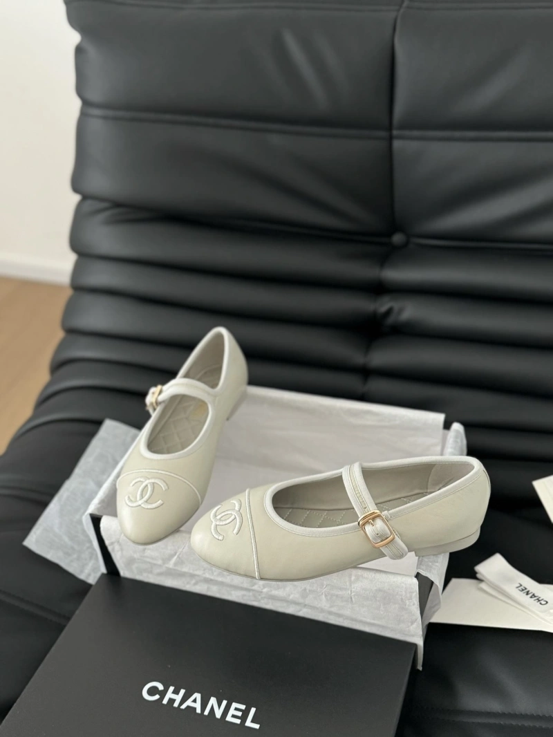 Trendy Chxnxl Flat Shoes 133075