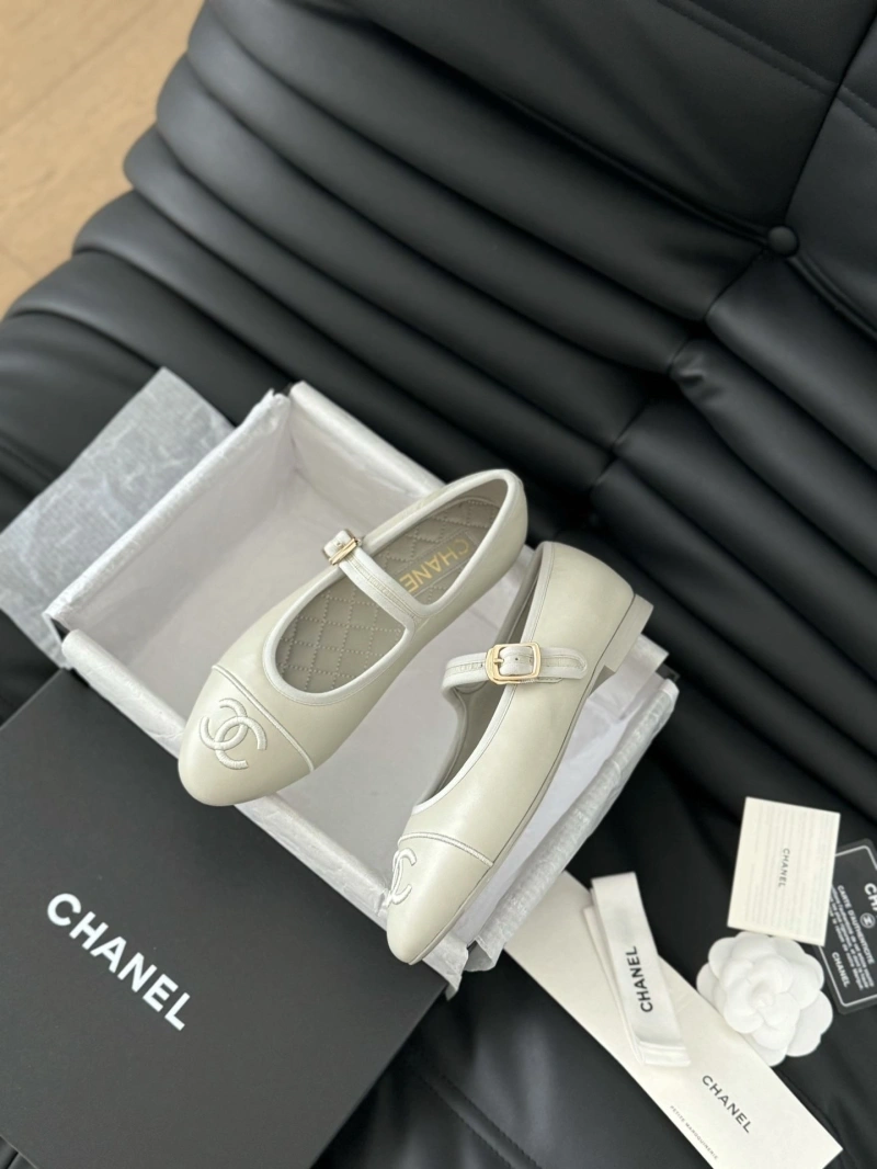 Trendy Chxnxl Flat Shoes 133075