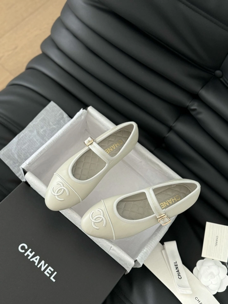Trendy Chxnxl Flat Shoes 133075