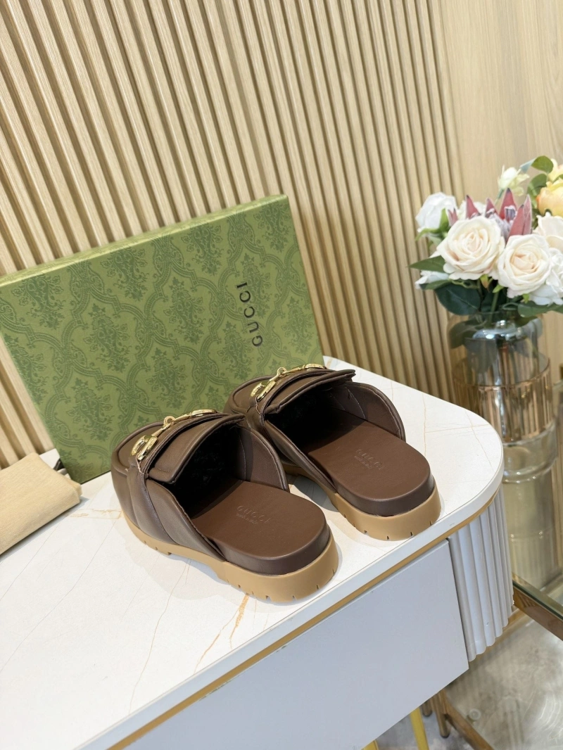 Gxccx Slippers Resilient 165350