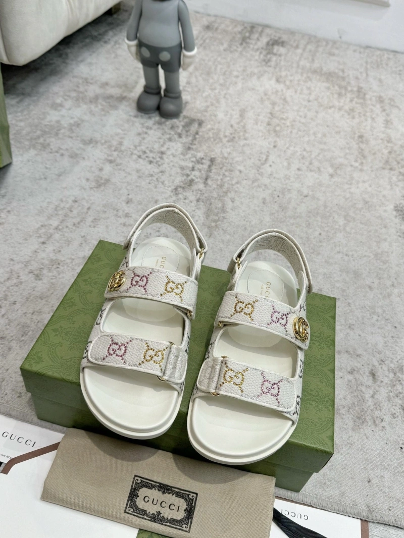 Sophisticated Gxccx Sandals 155051