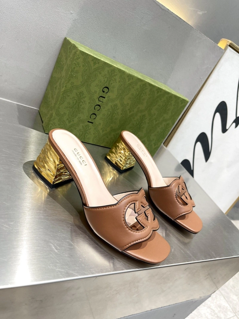 Gxccx Slippers Resilient 165354