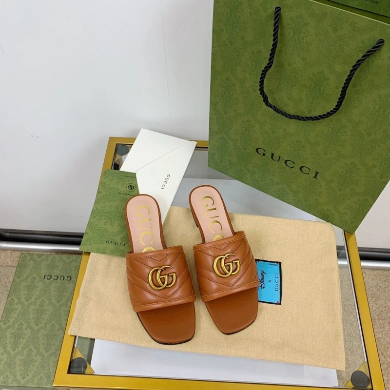 Fashionable Gxccx Slippers 165338
