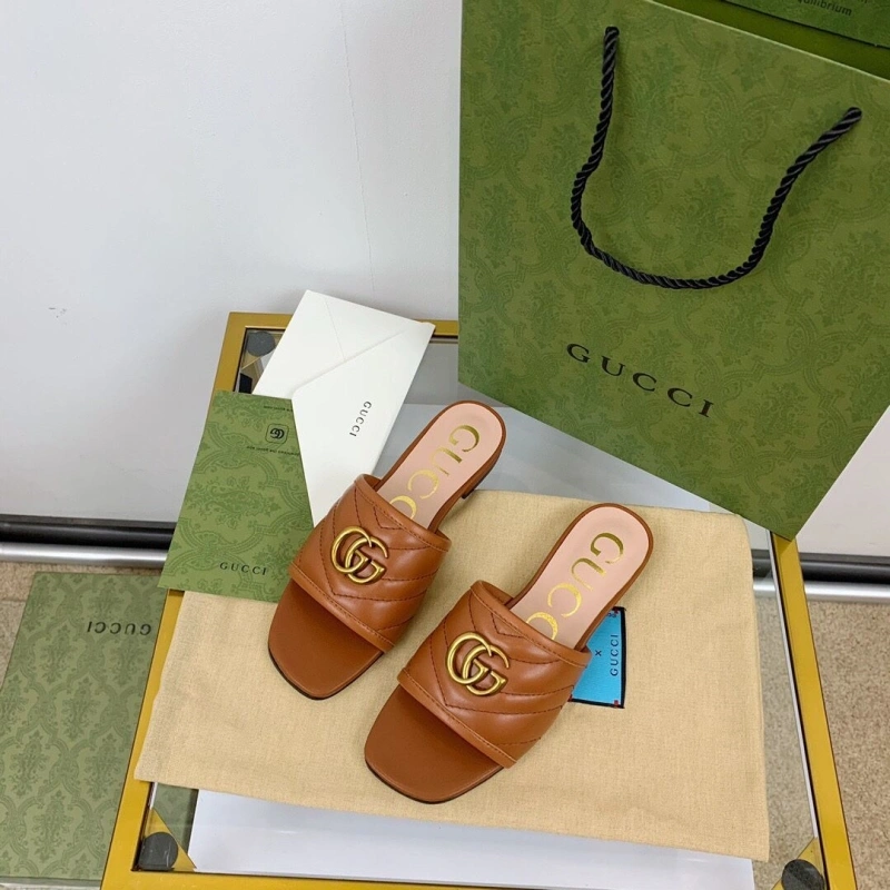 Fashionable Gxccx Slippers 165338