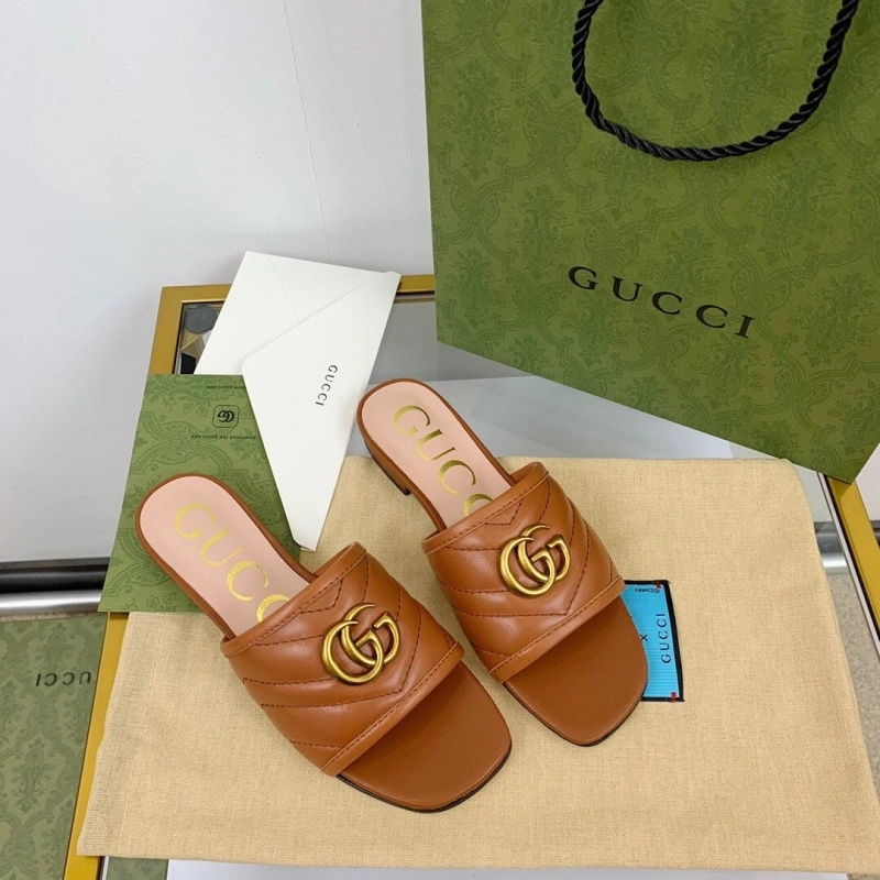 Fashionable Gxccx Slippers 165338