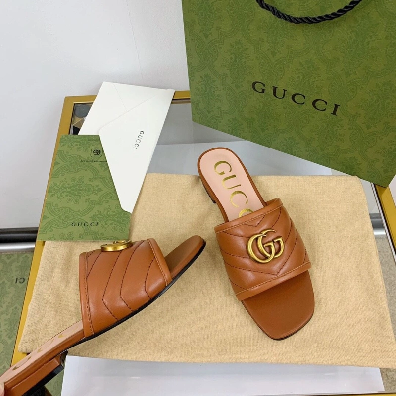 Fashionable Gxccx Slippers 165338