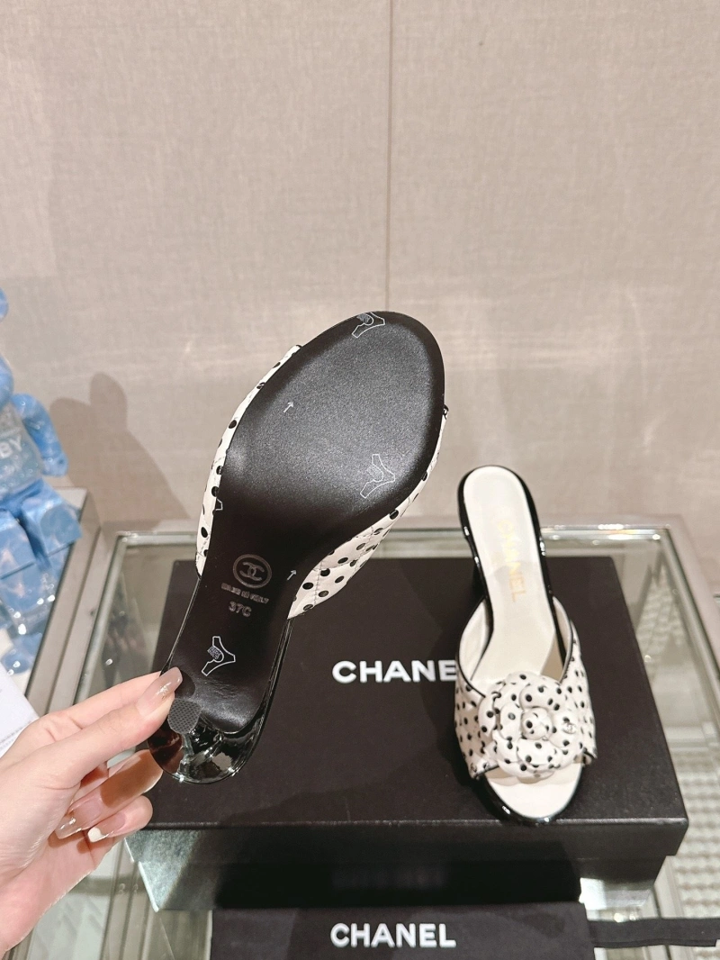 UrbanStyle Chxnxl High Heels 132863