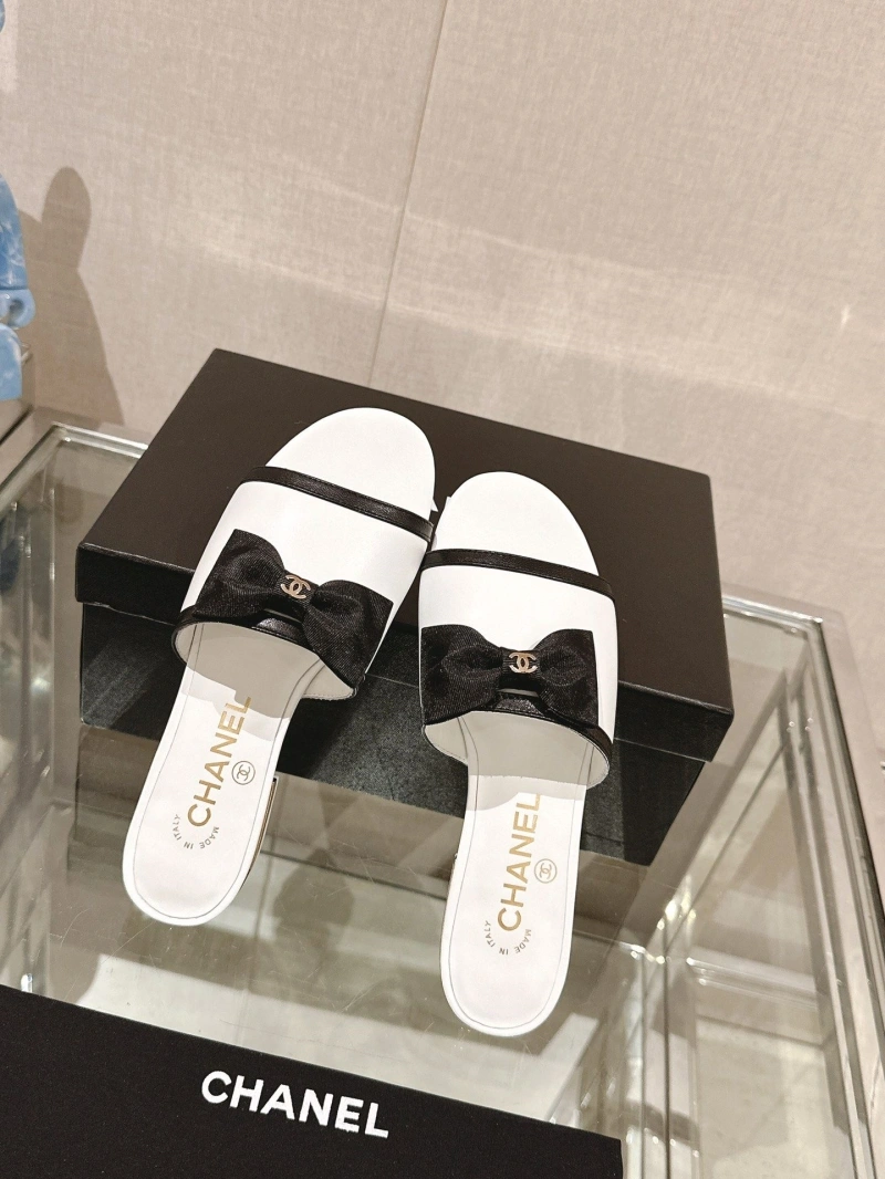 Reliable Chxnxl Slippers 132413