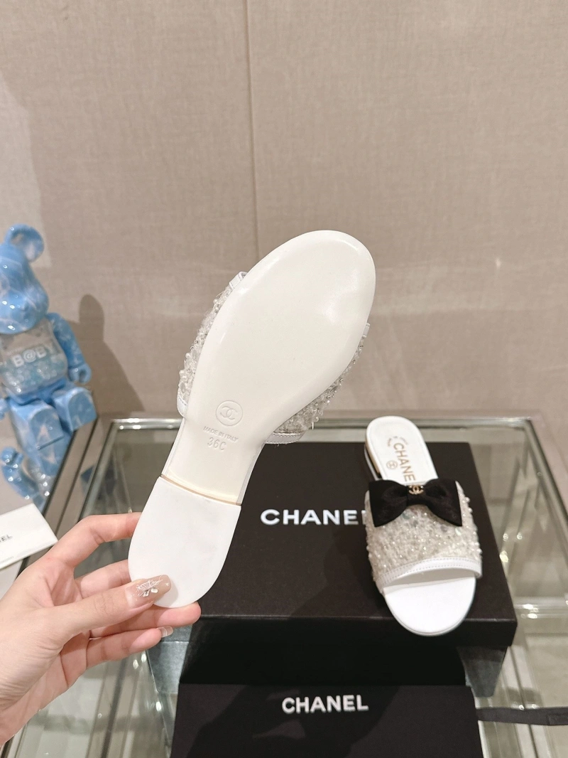 Practical Chxnxl Slippers 132409