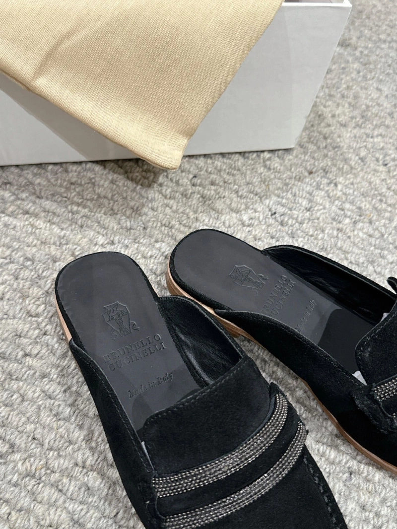Soft Chxnxl Slippers 132402