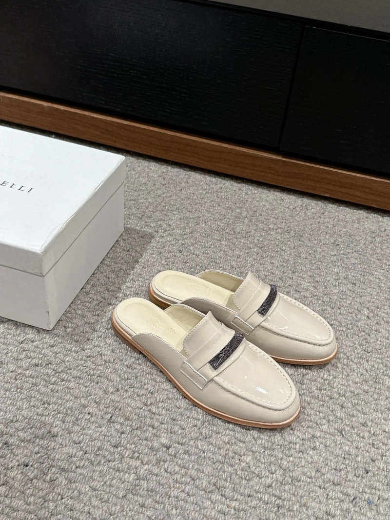 Elegant Chxnxl Slippers 132399