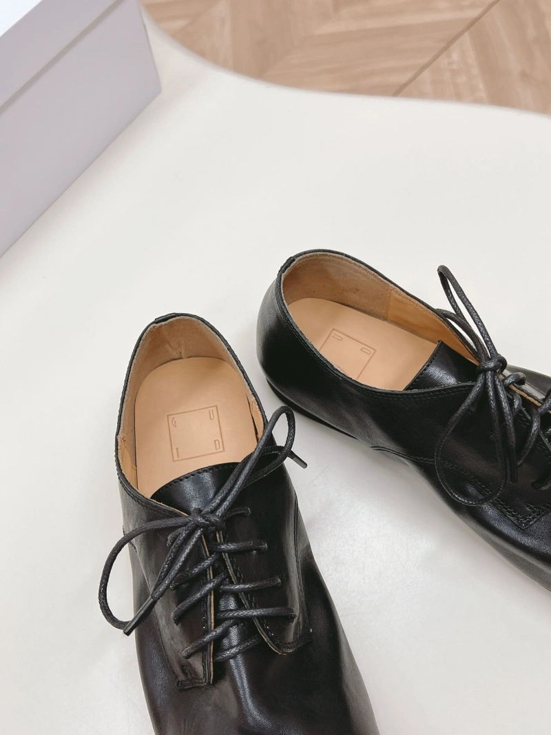AllSeason Othxr Leather Shoes 216741