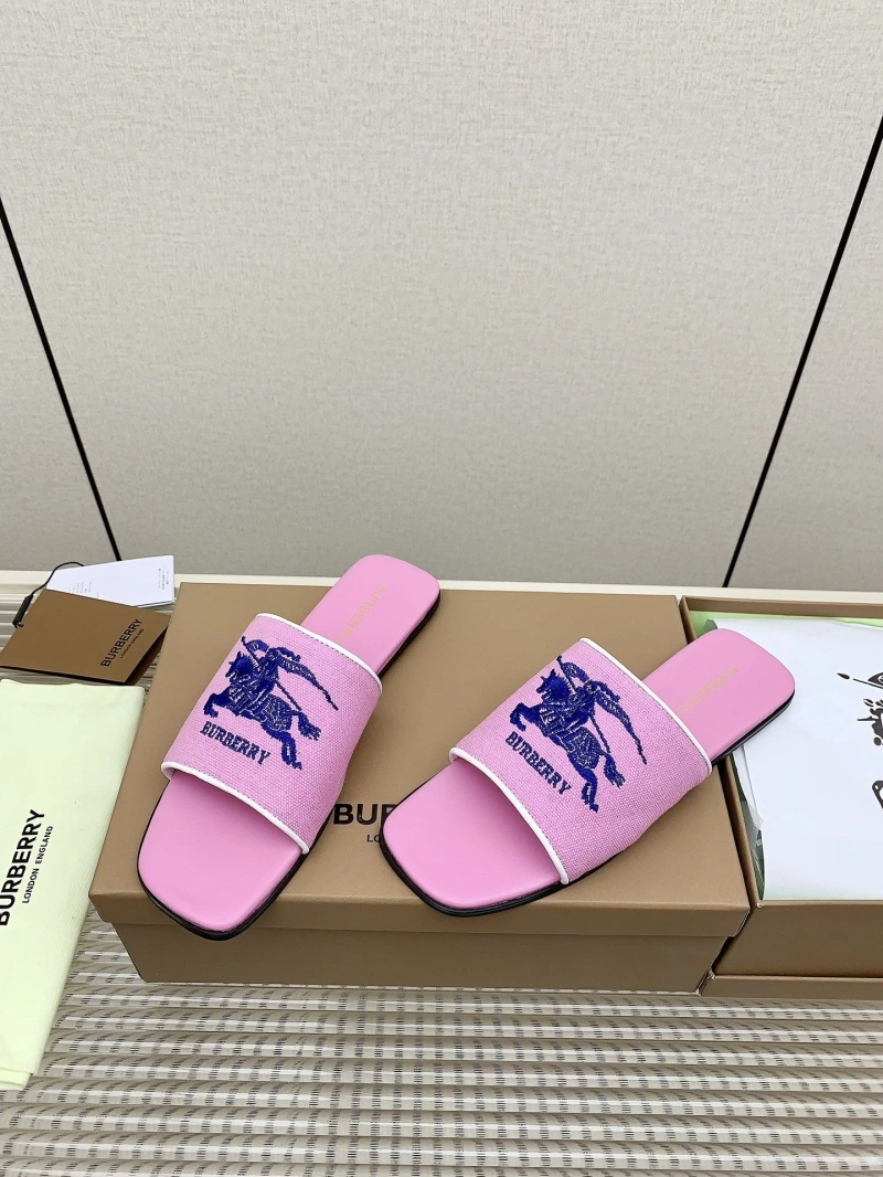Durable Bxrbxrry Slippers 115466