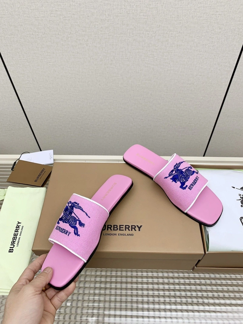 Durable Bxrbxrry Slippers 115466