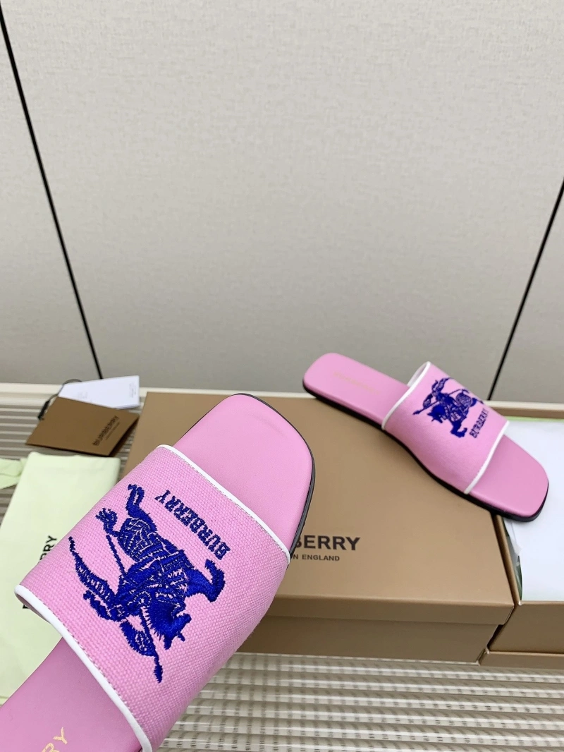 Durable Bxrbxrry Slippers 115466