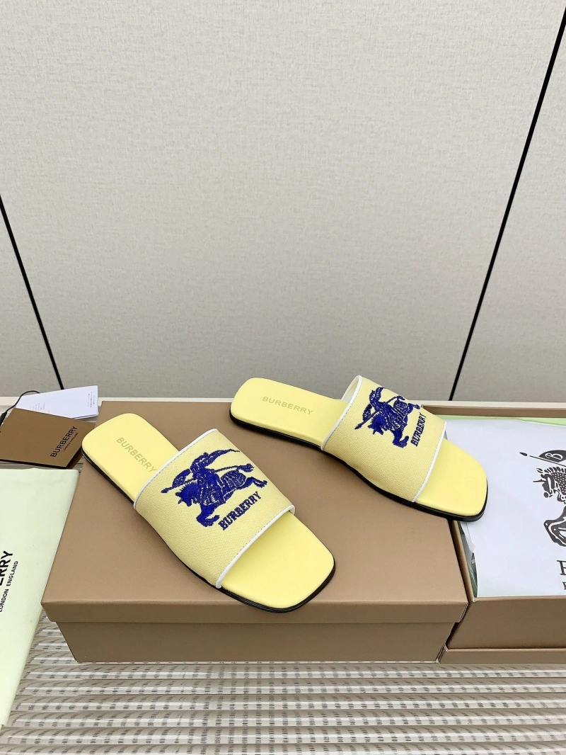 Practical Bxrbxrry Slippers 115452