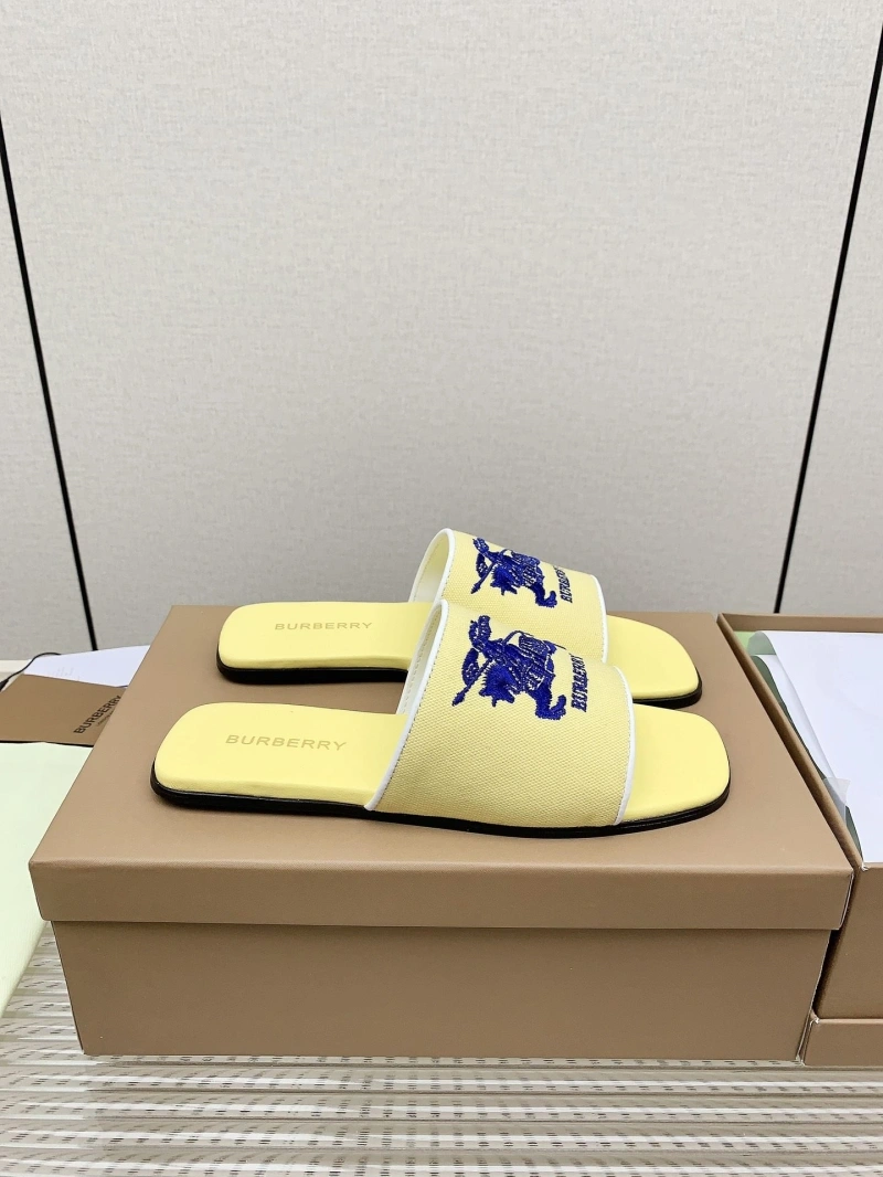 Practical Bxrbxrry Slippers 115452