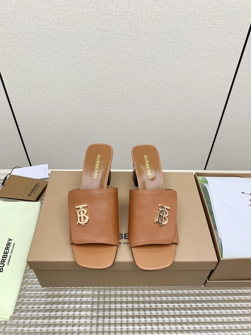 Cozy Bxrbxrry Slippers 115457