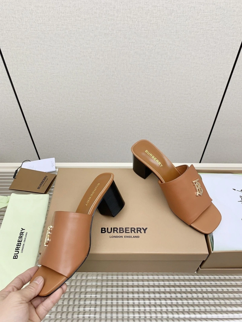 Cozy Bxrbxrry Slippers 115457