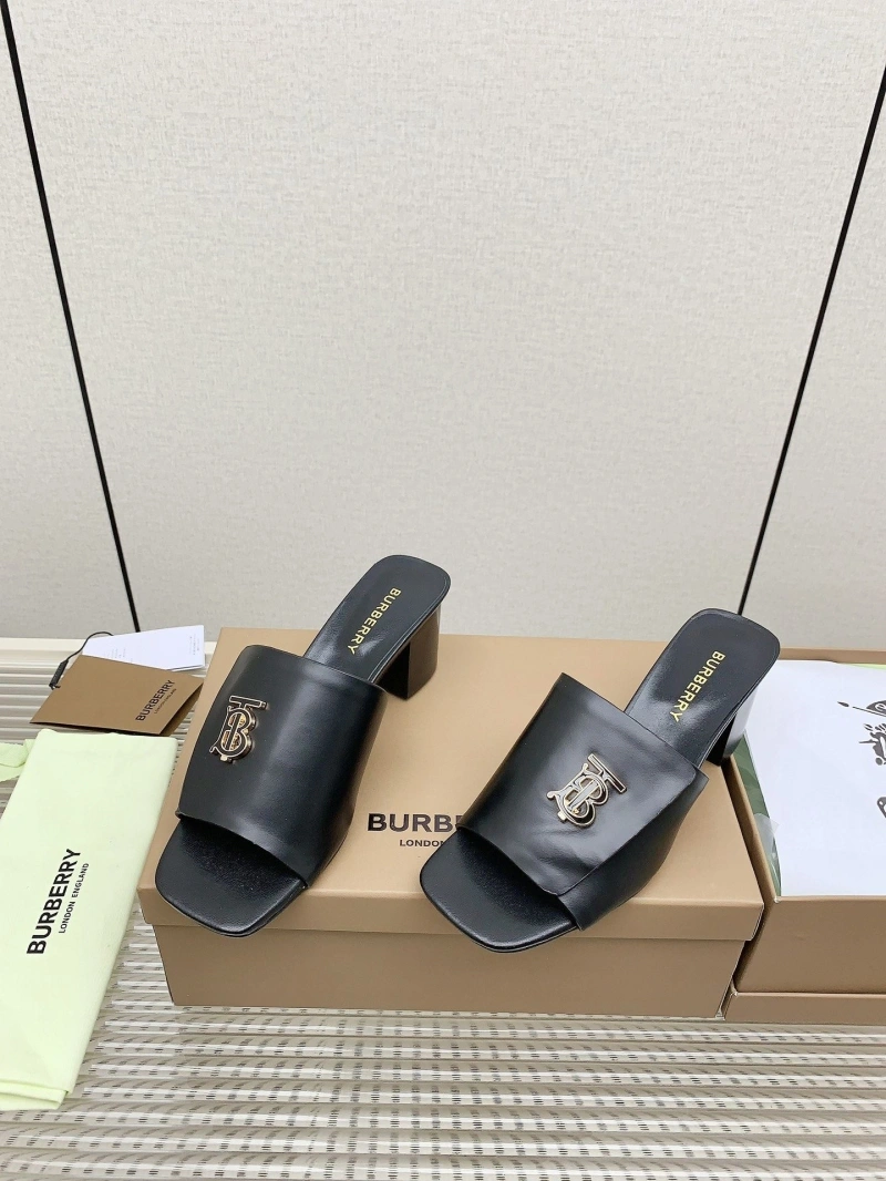 NewStyle Bxrbxrry Slippers 115459
