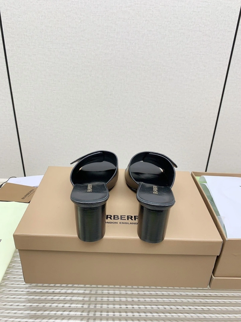 NewStyle Bxrbxrry Slippers 115459