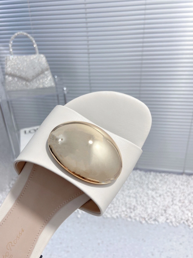 EyeCatching Othxr Slippers 216574