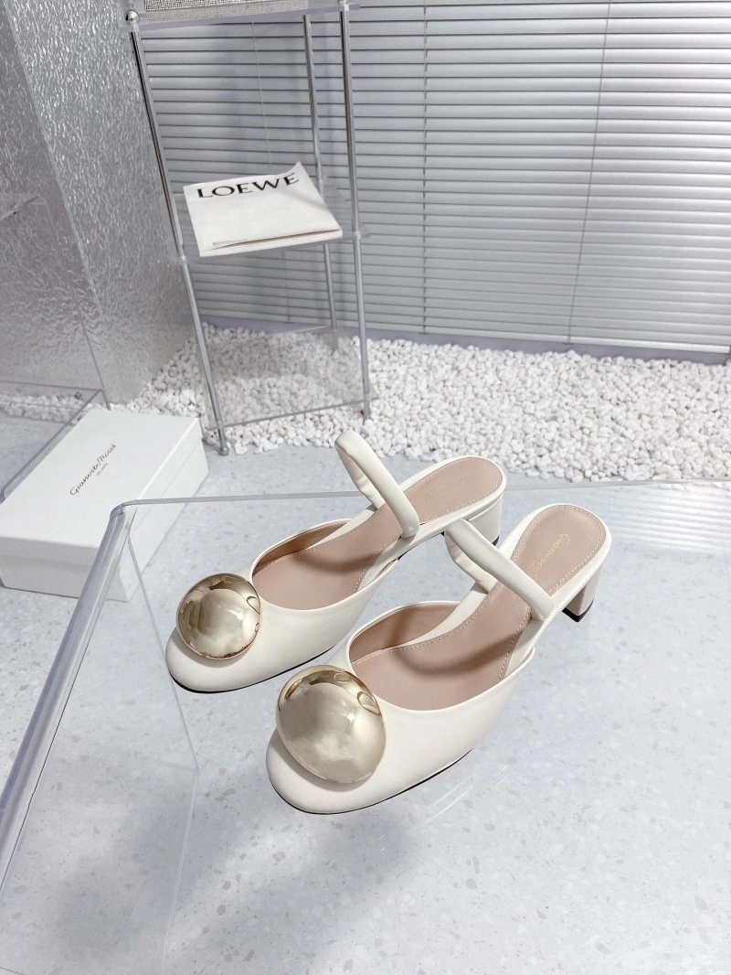 Efficient Othxr Slippers 216563