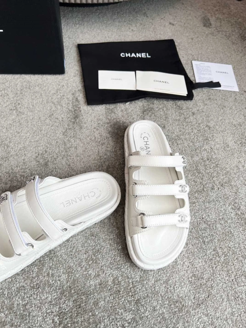 Bright Chxnxl Sandals 119314