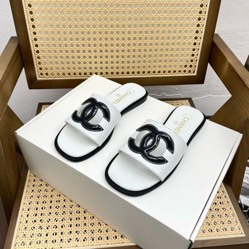 Soft Chxnxl Slippers 119079