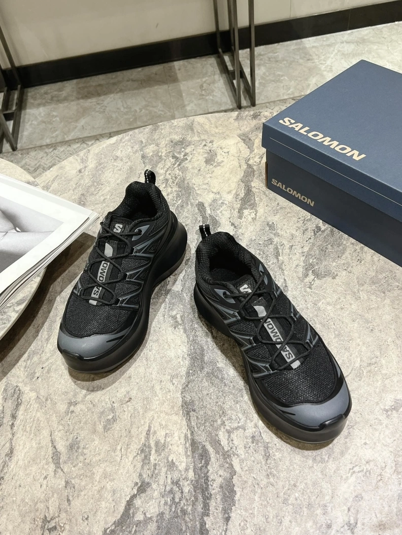 Minimalist Othxr Sneakers 212046