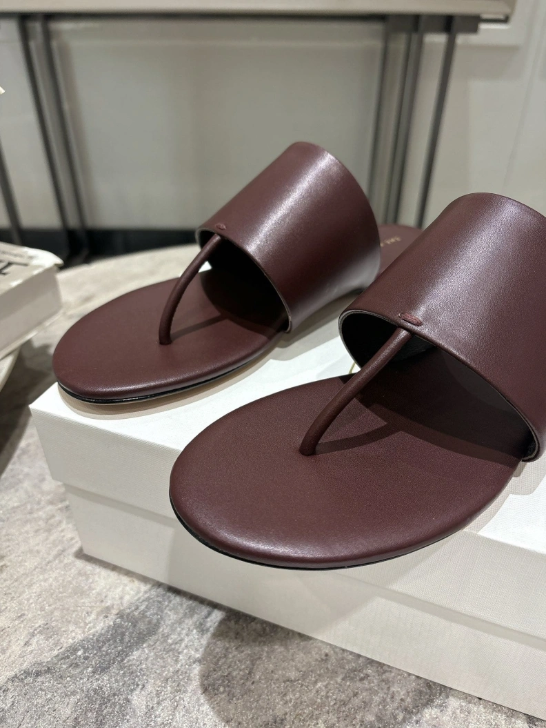 Sophisticated Othxr Slippers 212112