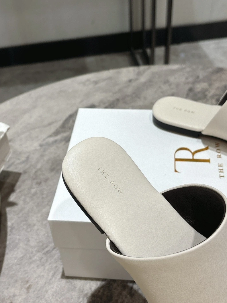 Othxr Slippers ModernLook 212101