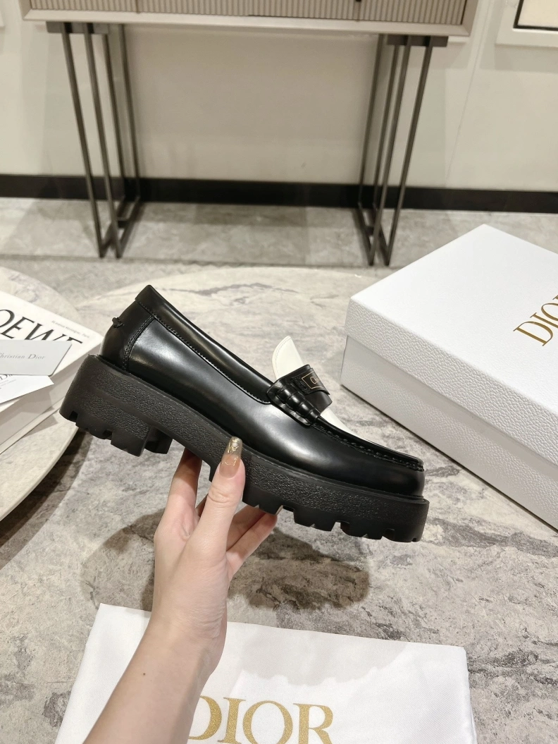 StreetReady Chxnxl Leather Shoes 119328