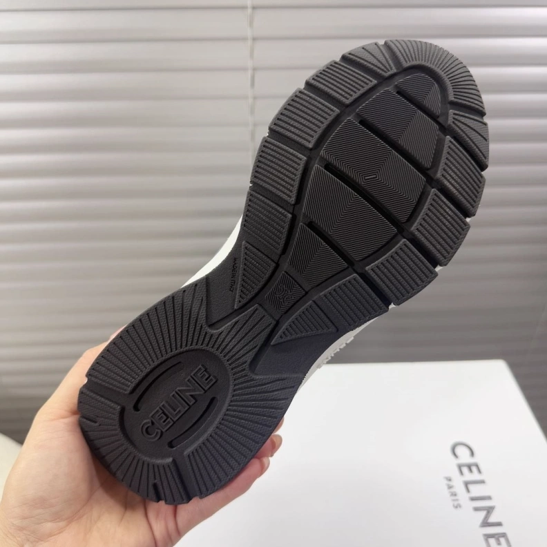 Refined Cxlxne Sneakers 116059