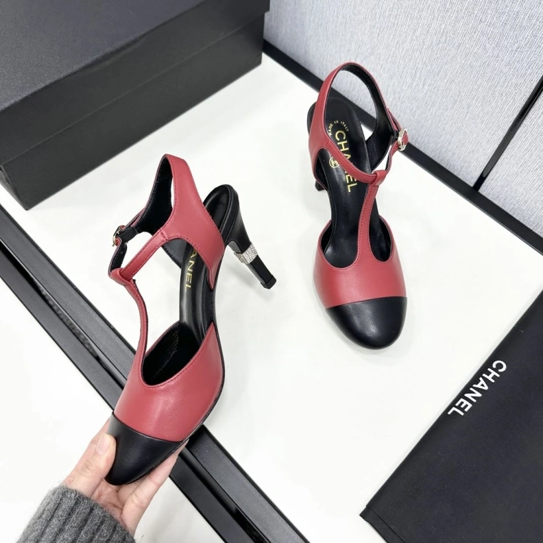 Refined Chxnxl Sandals 119294