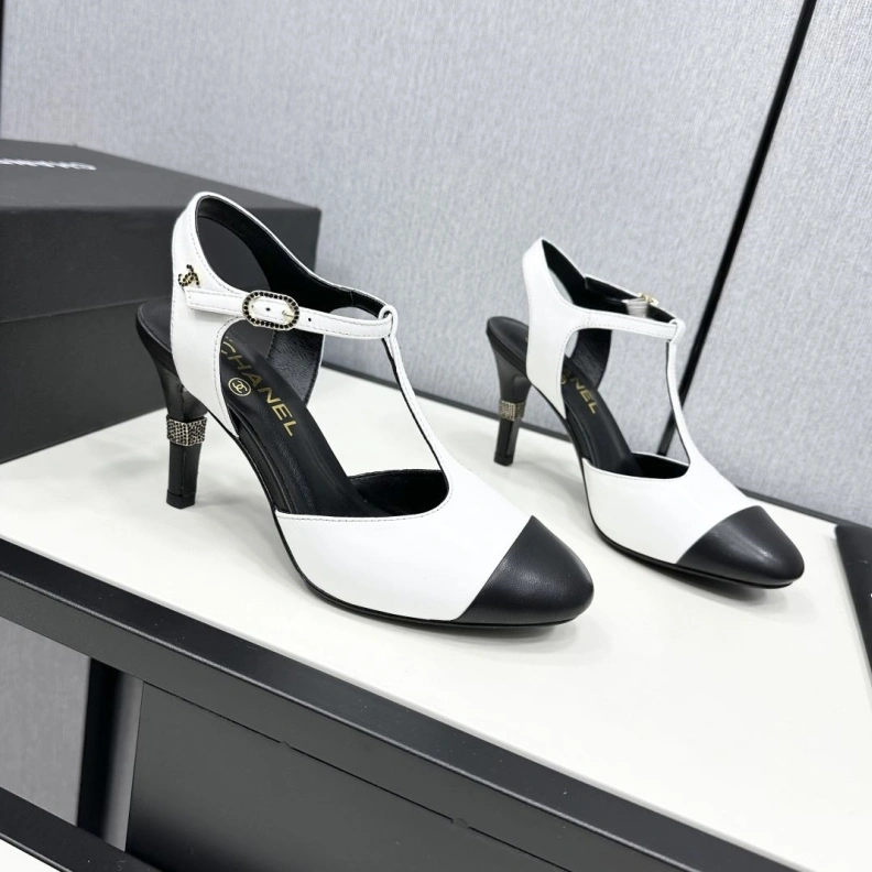 Fashionable Chxnxl Sandals 119296