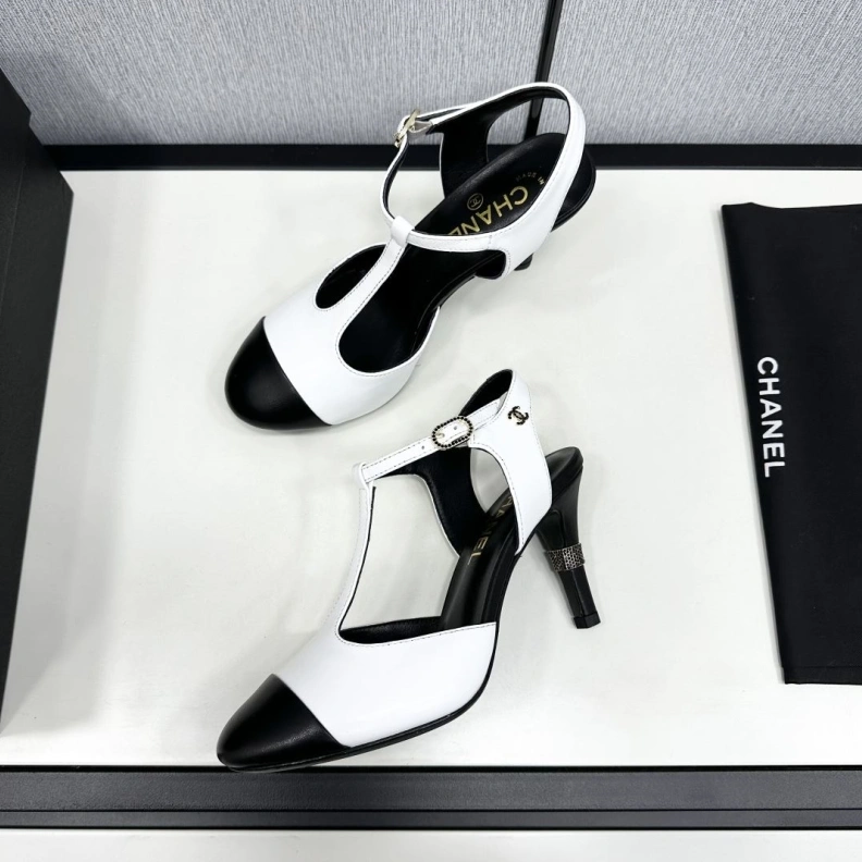 Fashionable Chxnxl Sandals 119296