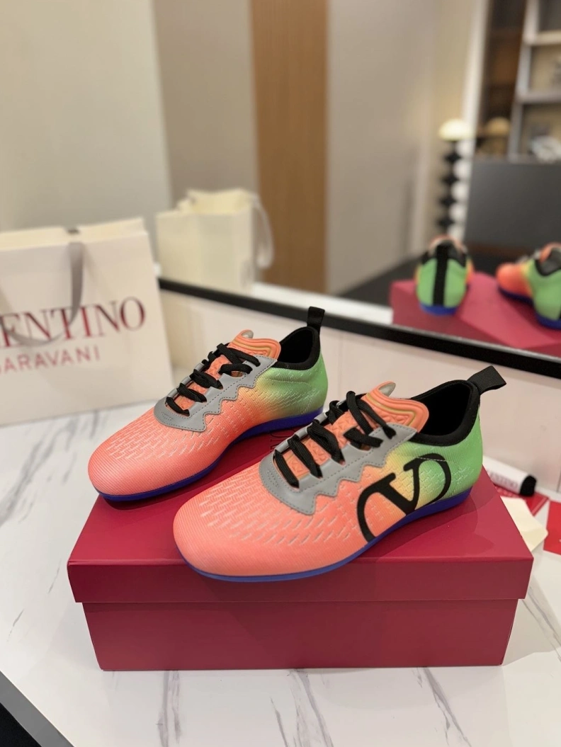 EyeCatching Vxlxntino Sneakers 229323