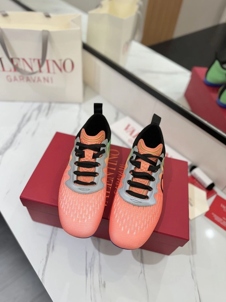 EyeCatching Vxlxntino Sneakers 229323
