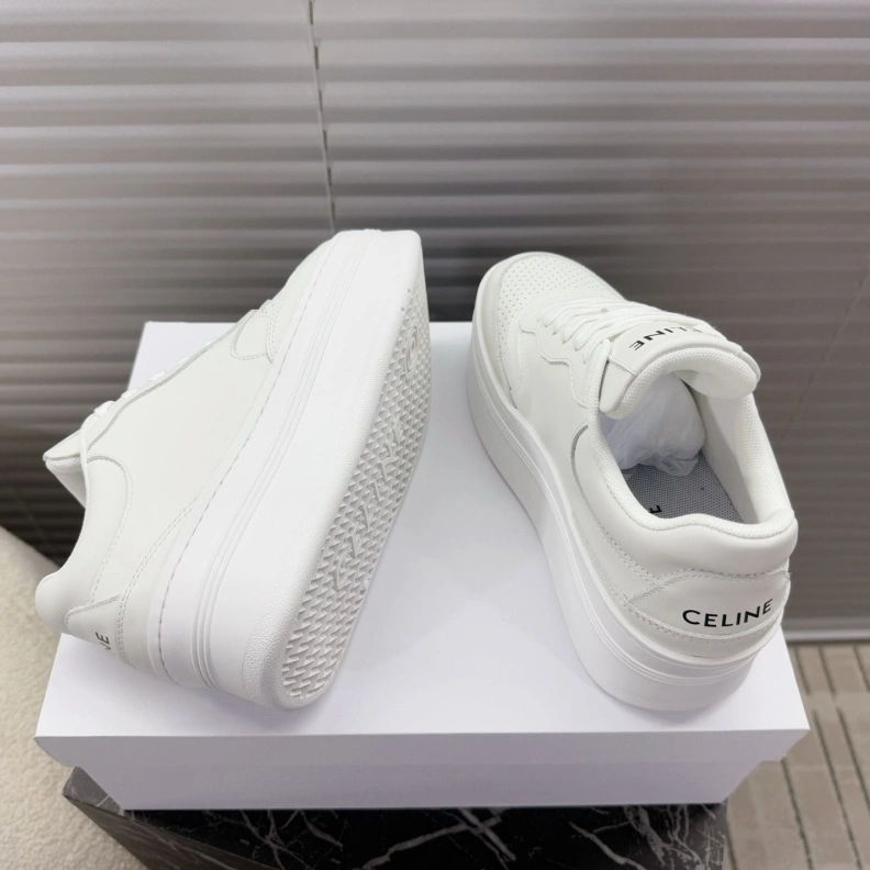 Minimalist Cxlxne Sneakers 116053