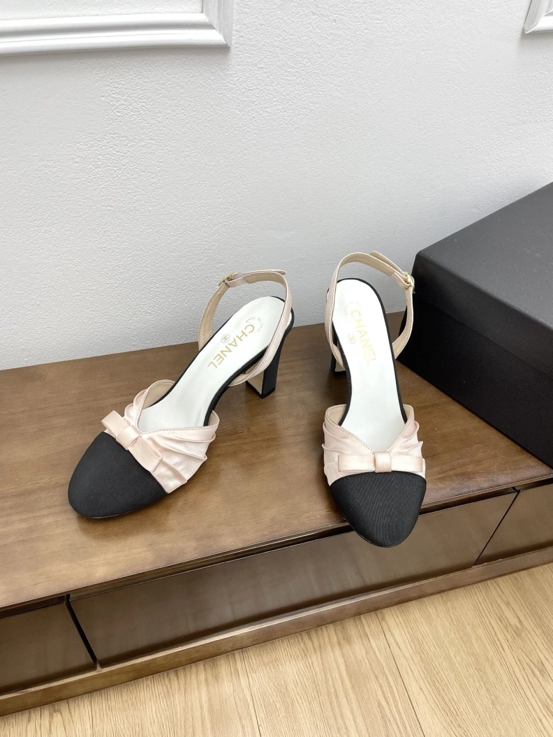 DailyWear Chxnxl Sandals 119289