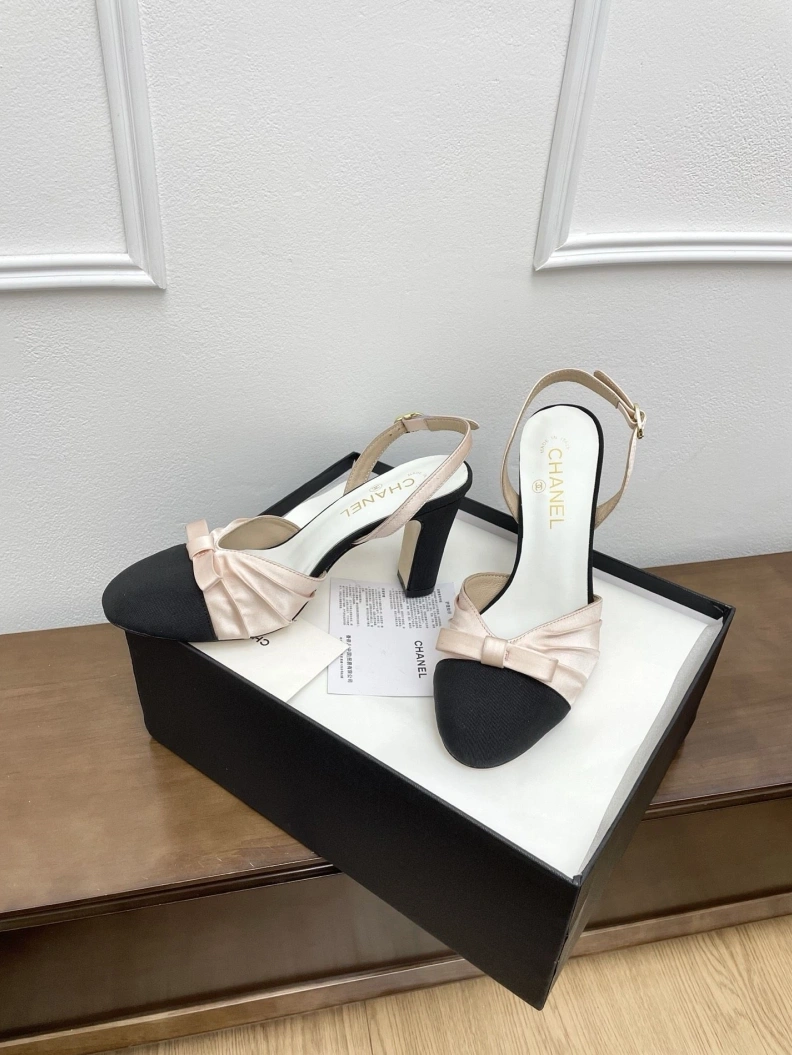 DailyWear Chxnxl Sandals 119289