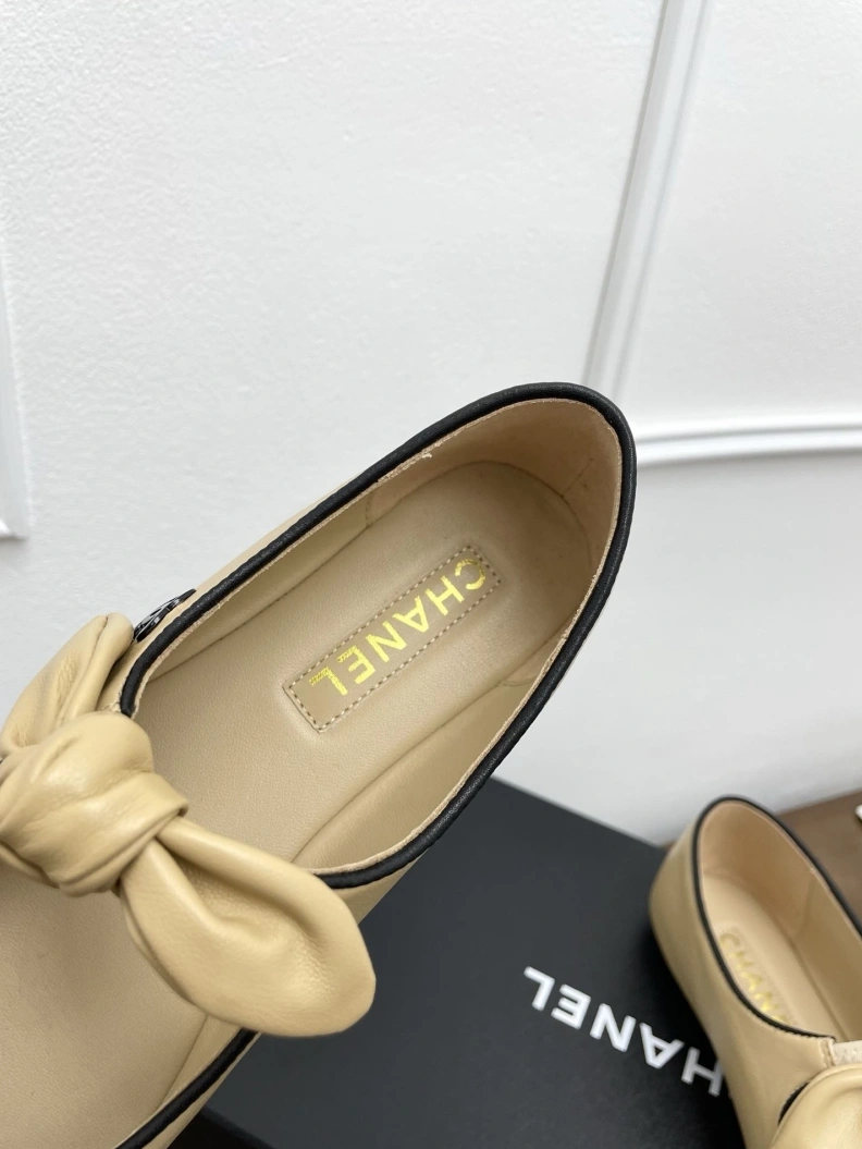 Trendsetting Chxnxl Flat Shoes 119525