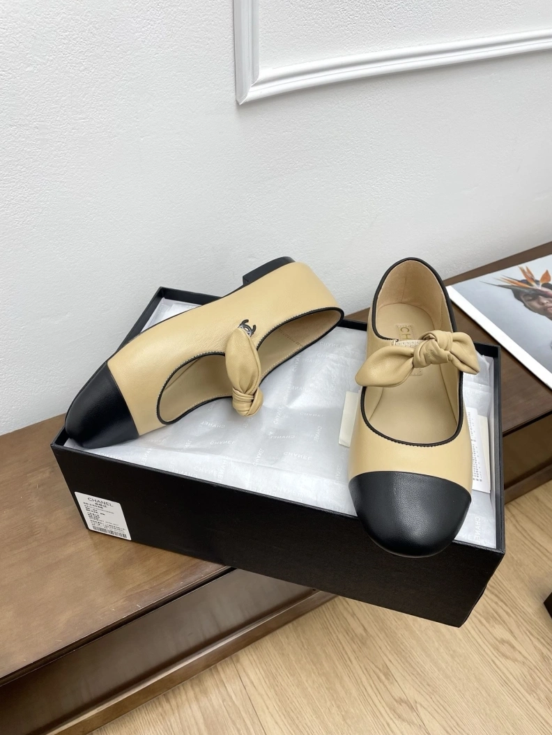 Trendsetting Chxnxl Flat Shoes 119525